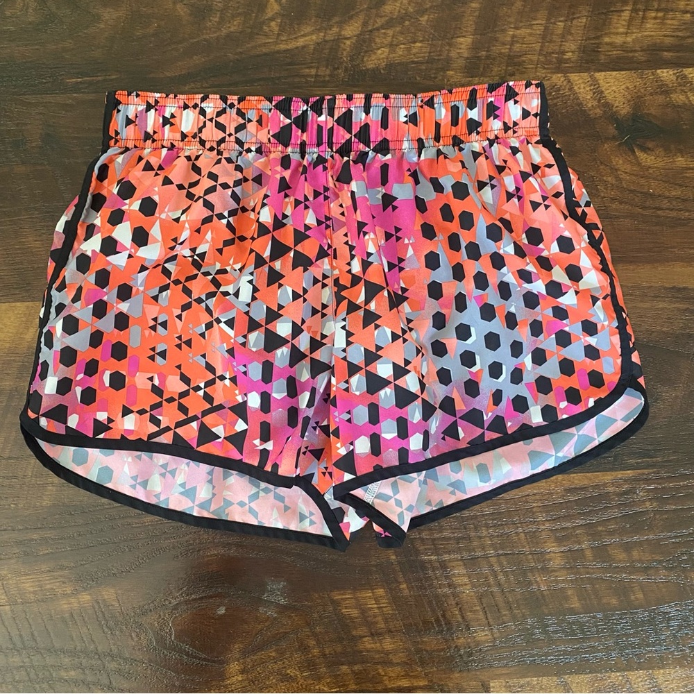 Victoria’s Secret Sport Geometric Patterned Women's Running Shorts